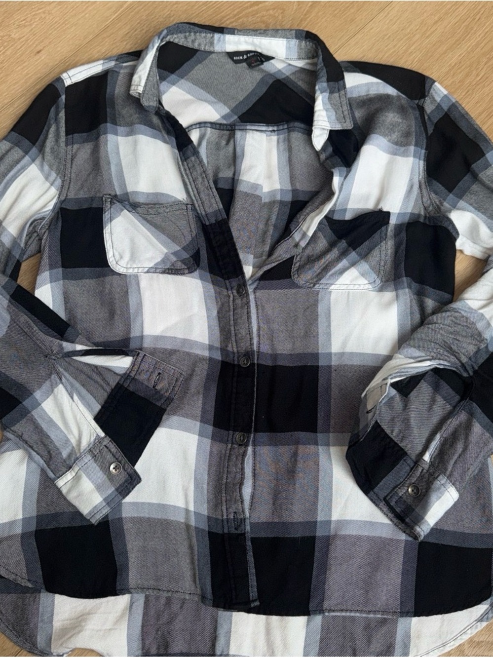 Rock & Republic Black, White & Gray Plaid Button-Down Shirt